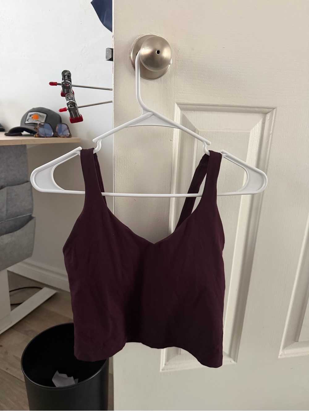 Women's Lululemon Plum V-Neck Cropped Tank Top